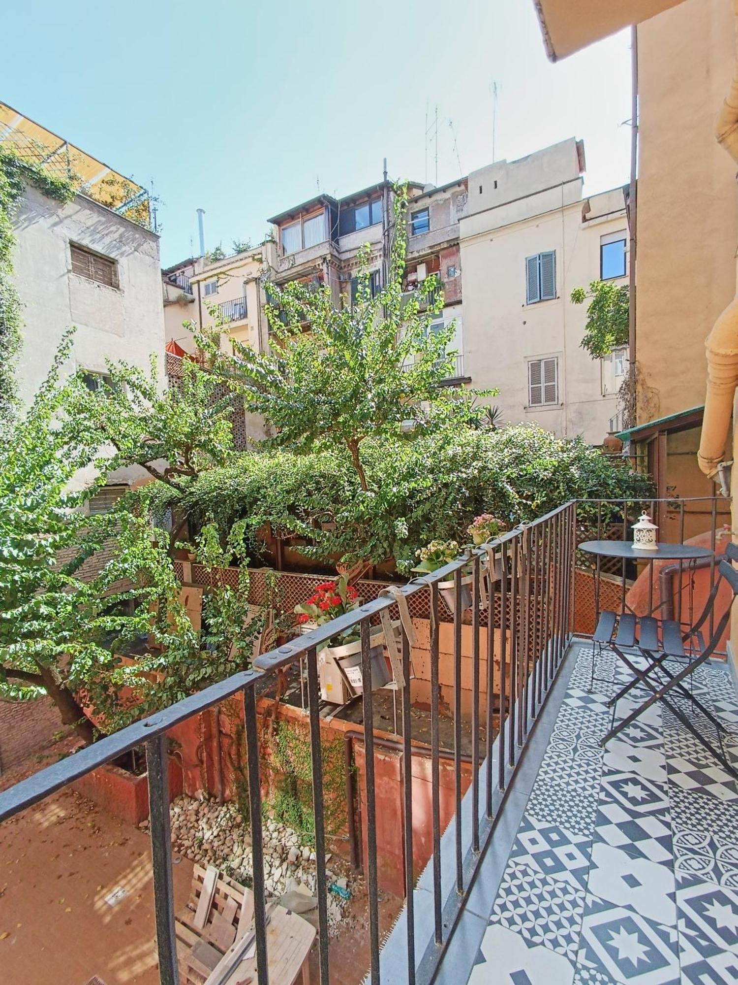 Mini Studio Con Balcone A Piazza Del Popolo Рим Екстер'єр фото